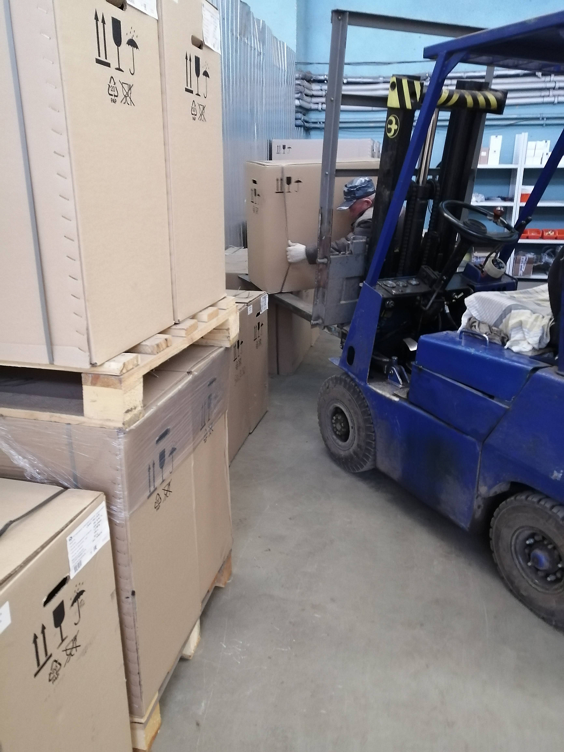 Отгрузили поршневой компрессор REMEZA в Воронеже