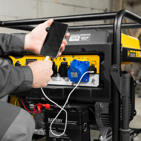 Бензиновый генератор  PS 70 EA