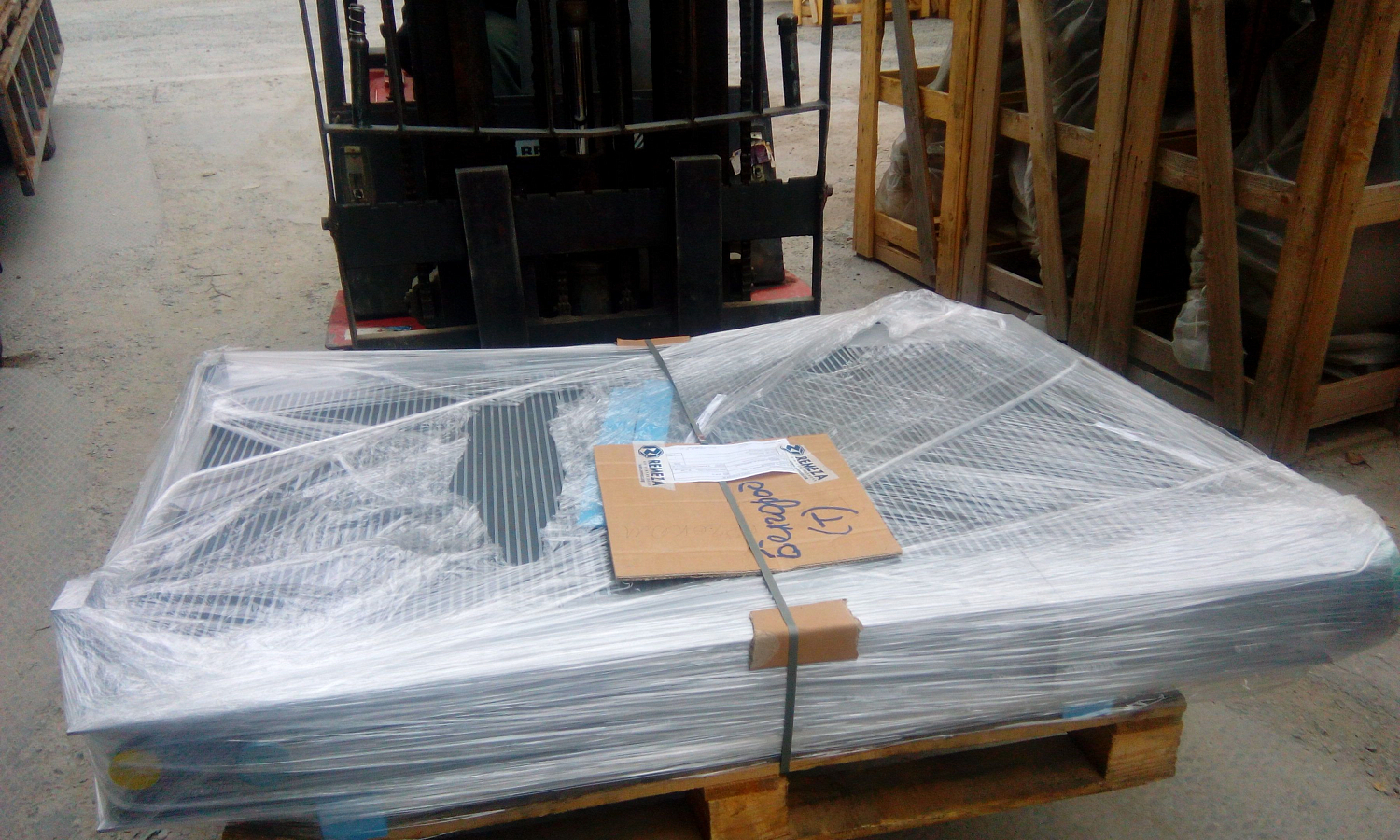 Отгрузка поршневого и винтового компрессоров в транспортную компанию