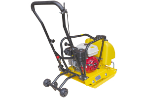 Виброплита ТСС TSS-VP90TH (колесный комплект, бак) фото