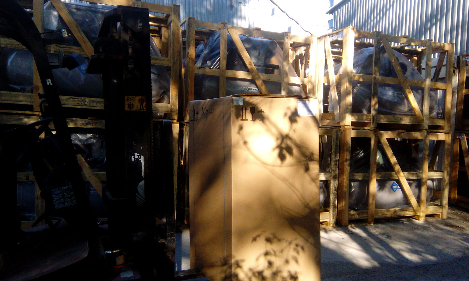 Отгрузка поршневого компрессора клиенту в Люберцы