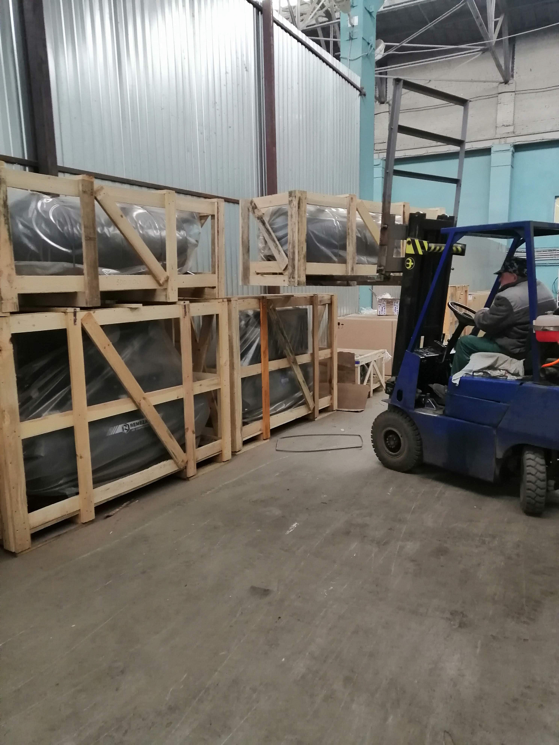 Пополнение склада ВПК в Воронеже ресиверами