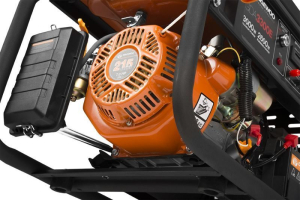 Бензиновый генератор DAEWOO GDA 3300E  фото