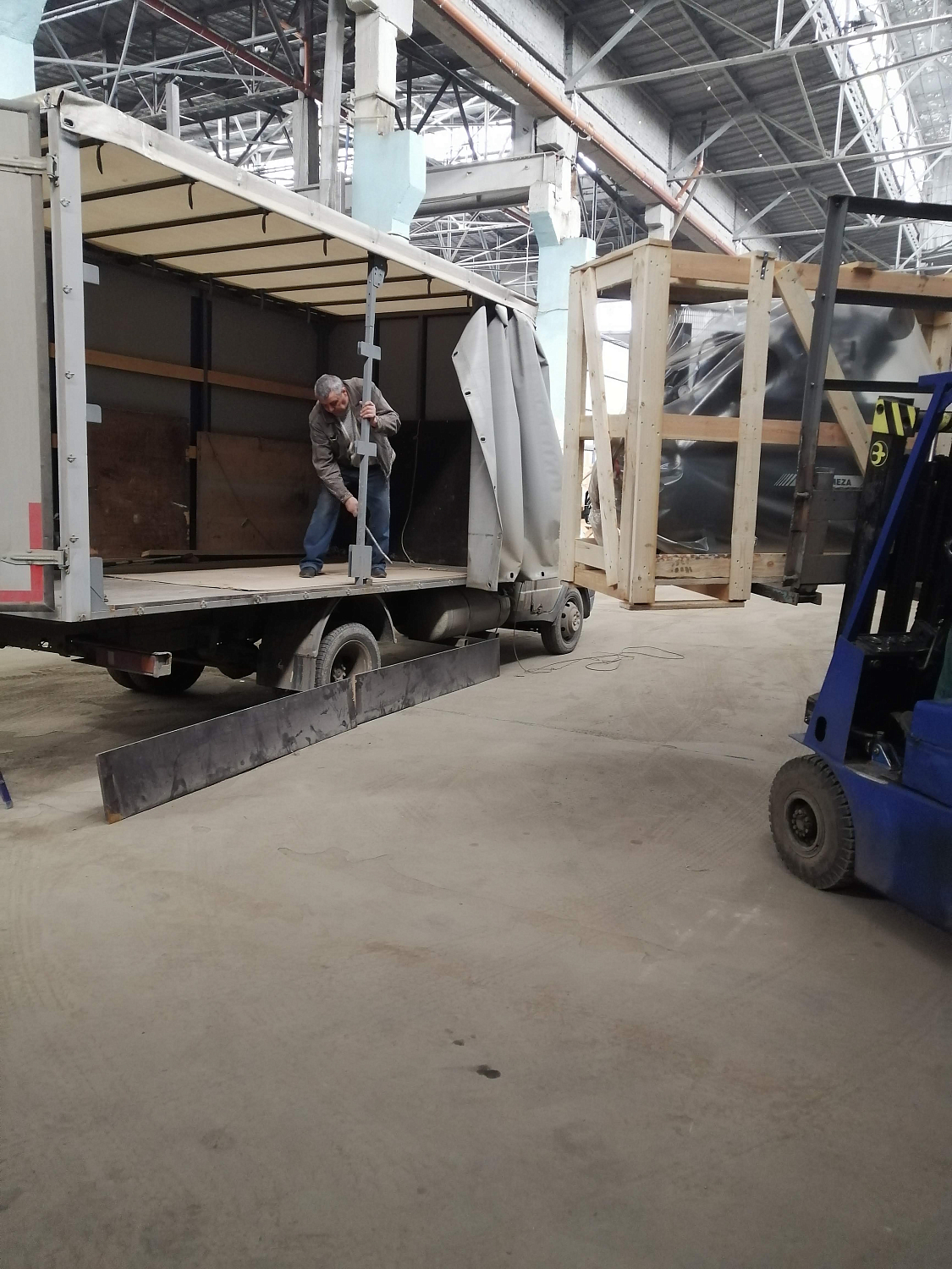 Отгрузка компрессора СБ4/Ф-500.LT100/16-7,5 в Воронеже