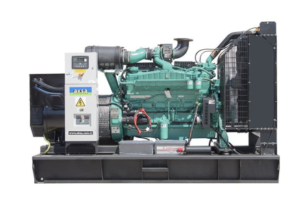 Дизельный генератор  AC825 с АВР