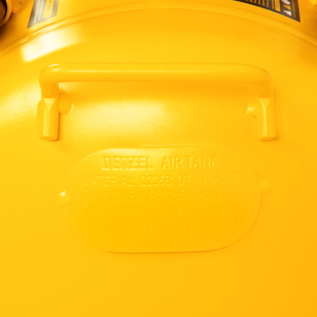 Поршневой компрессор  DLS 1800/100