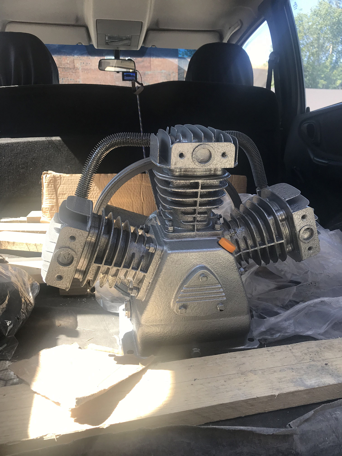 Отгрузка поршневого блока для ремонта компрессора в г. Санкт-Петербург Отгрузка поршневого блока для ремонта компрессора в г. Санкт-Петербург